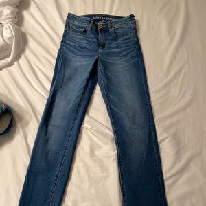 Women’s American Eagle Jeans